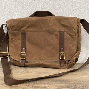 Fossil Messenger Bag